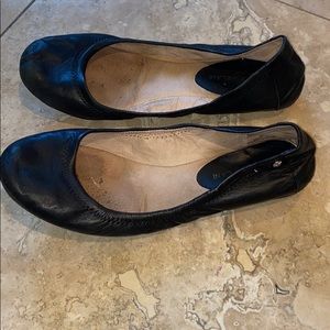 Antonio melani flats. Leather